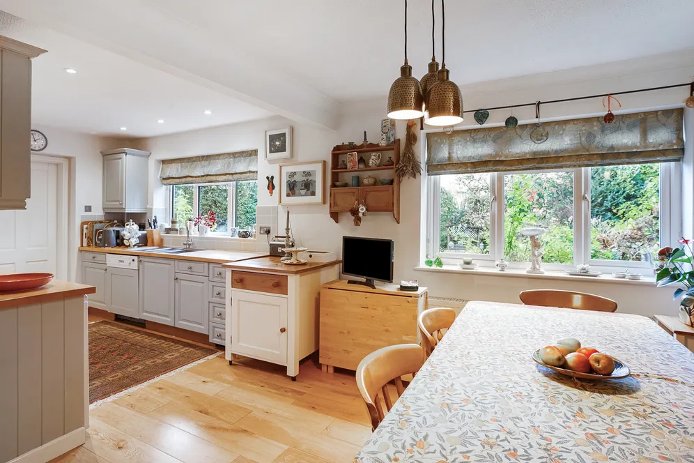 Springhill Close, Nailsworth, GL6 photo 2
