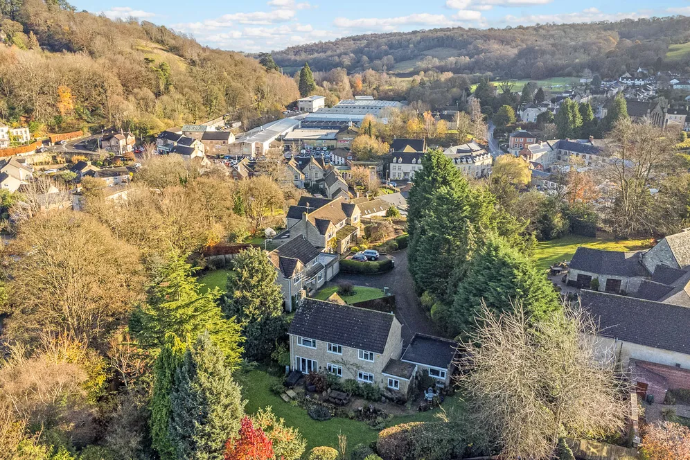 Springhill Close, Nailsworth, GL6 photo 14