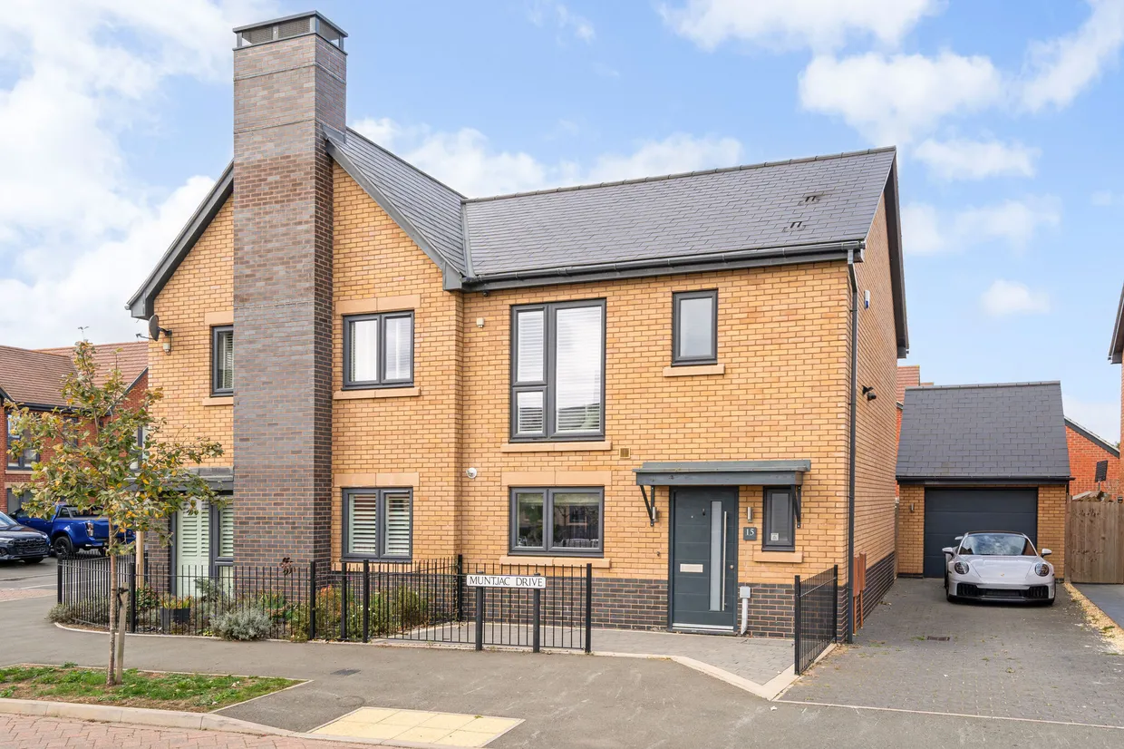 Muntjac Drive, Stratford-Upon-Avon, CV37 photo 1