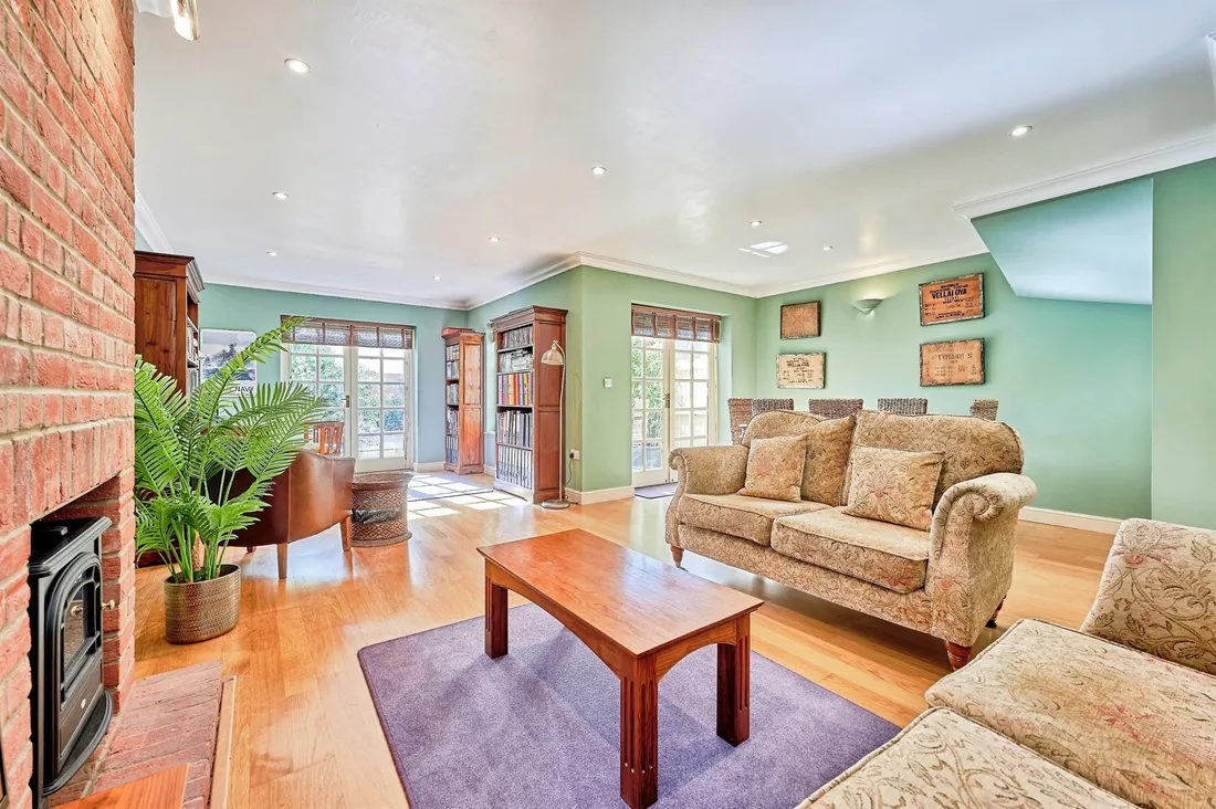 Property photo 9