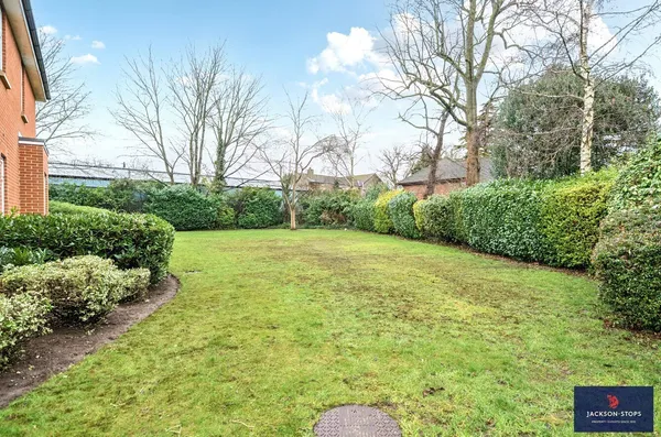 Hyperion Court, Falmouth Avenue, CB8 photo 9
