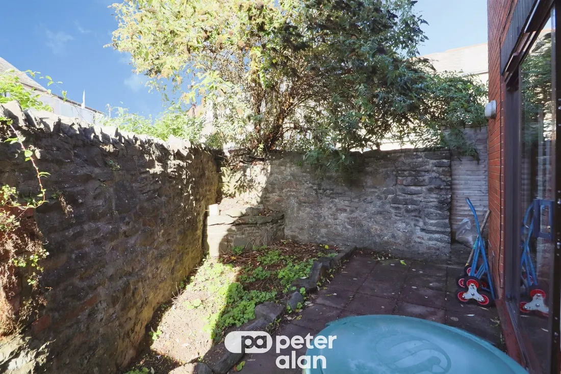 Property photo 28