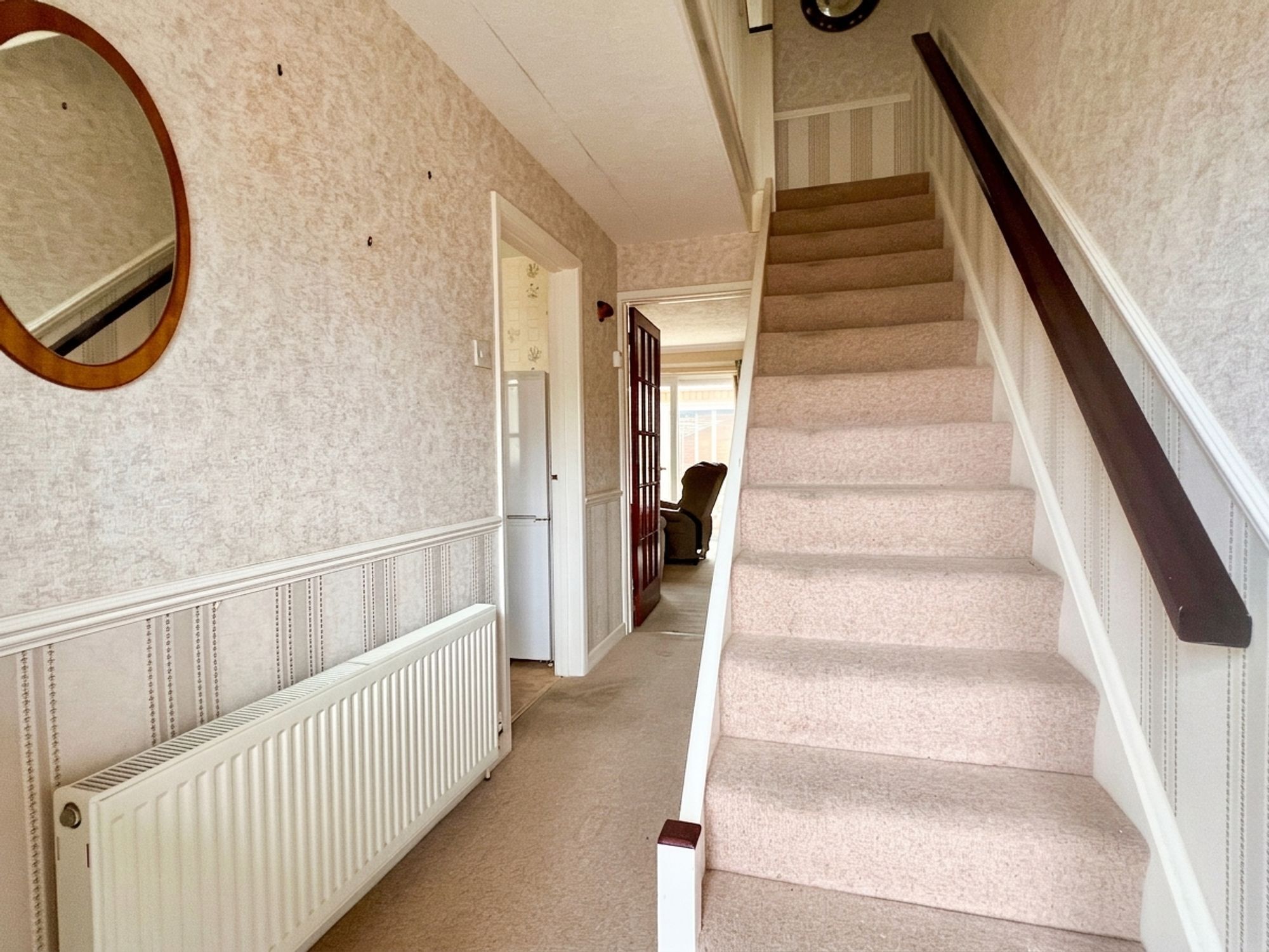 Blackthorn Gardens, Taunton - NO onward chain! Image 5