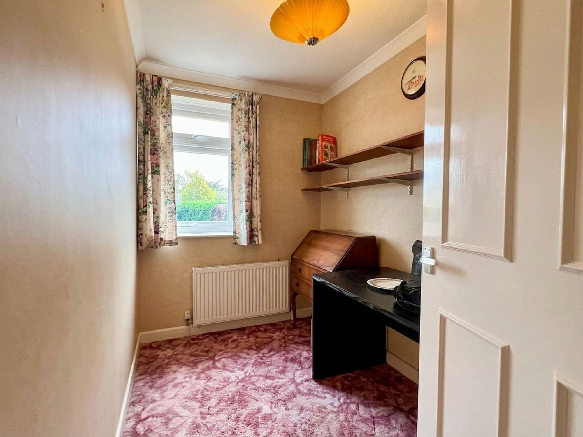 Blackthorn Gardens, Taunton - NO onward chain! Image 15