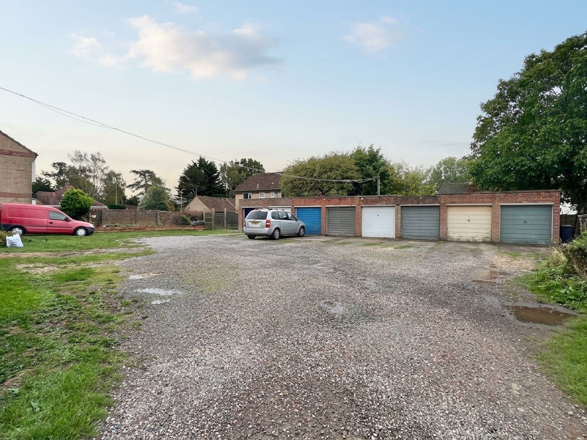 Blackthorn Gardens, Taunton - NO onward chain! Image 22