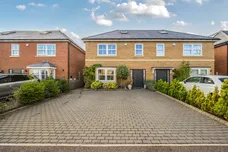 Hailey Gardens, Hailey, Hertford, SG13 photo 17