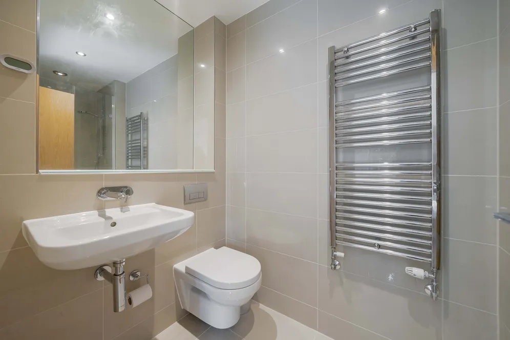 Holford Way, London, SW15 photo 12