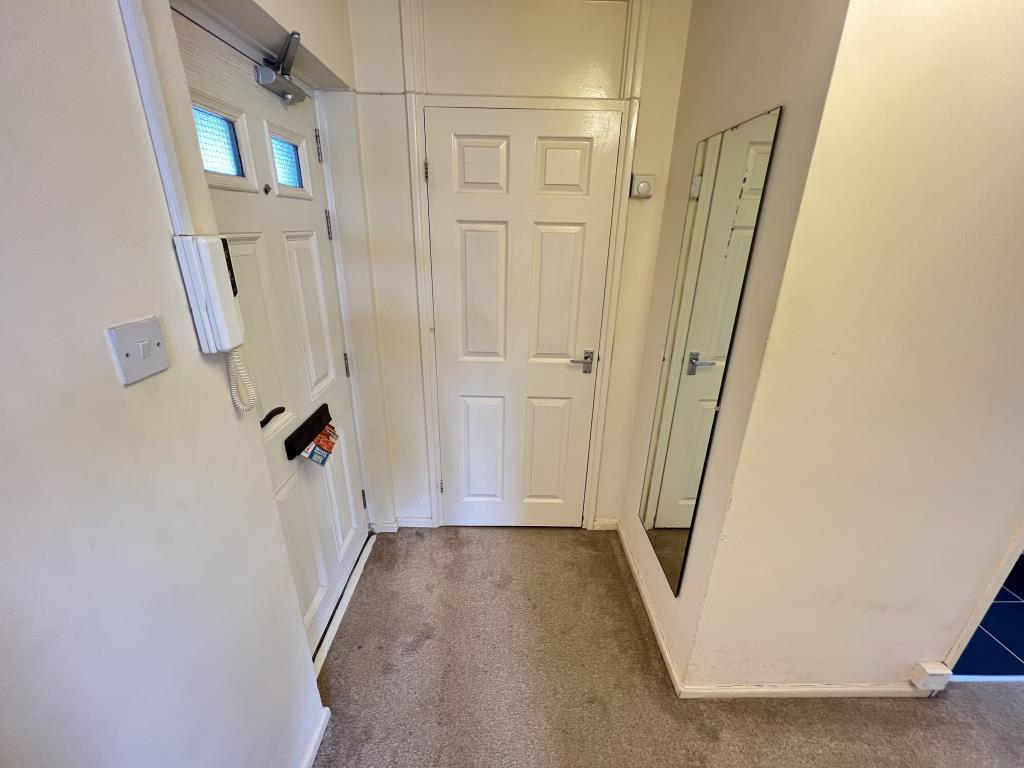 Plants Hill Crescent, Tile Hill, Coventry, Cv4 9rq Image 5