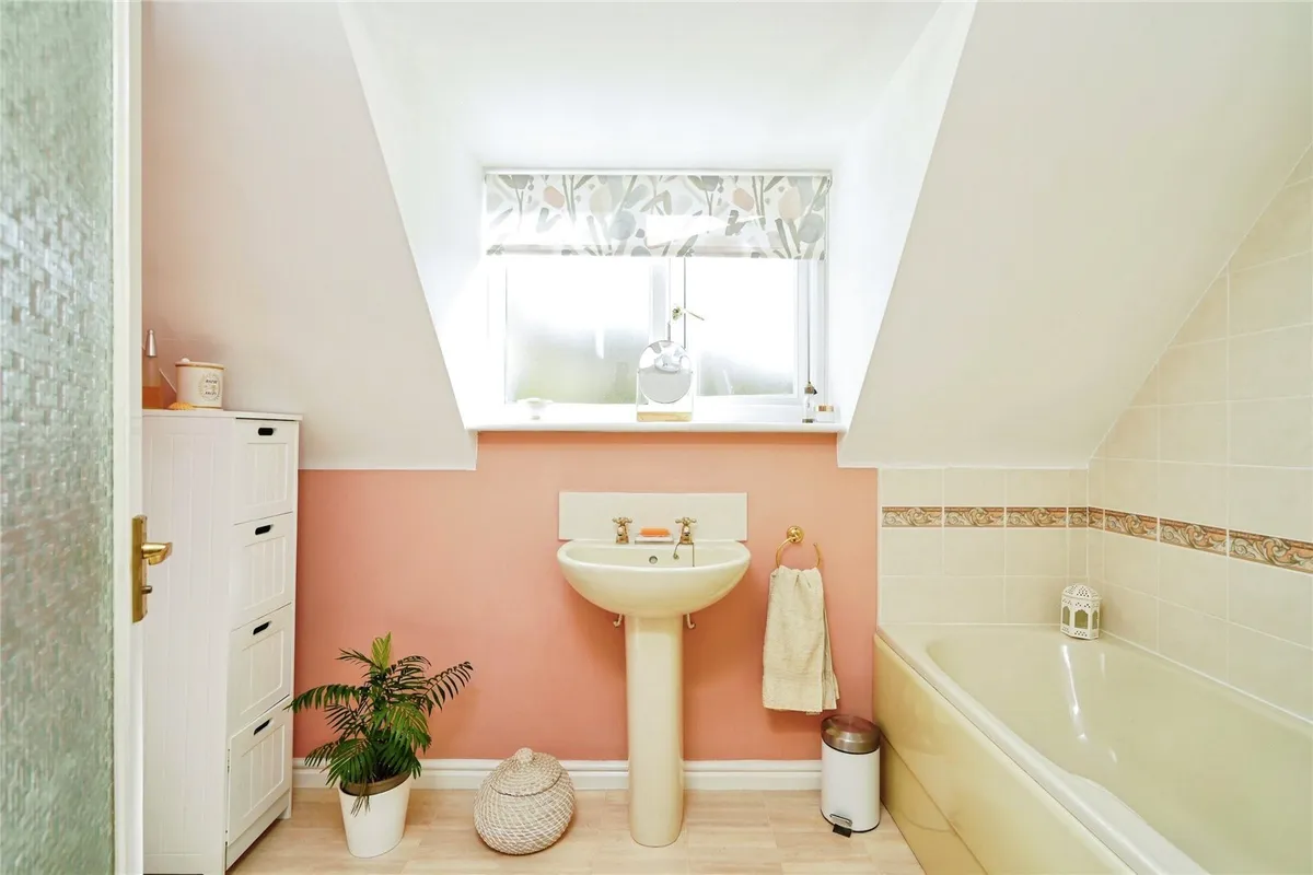 Orchard Bank, Great Rissington, Cheltenham, Gloucestershire, GL54