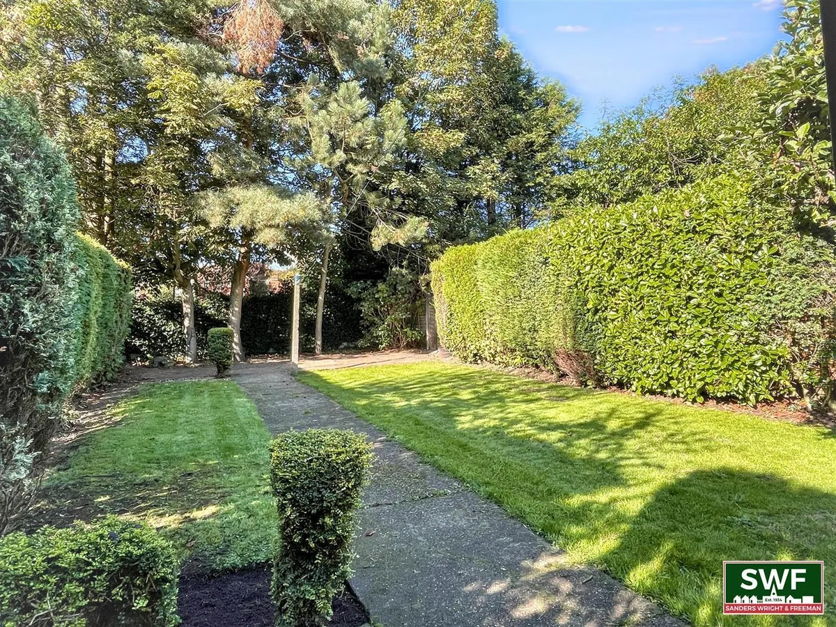 Wood Avenue, Wolverhampton