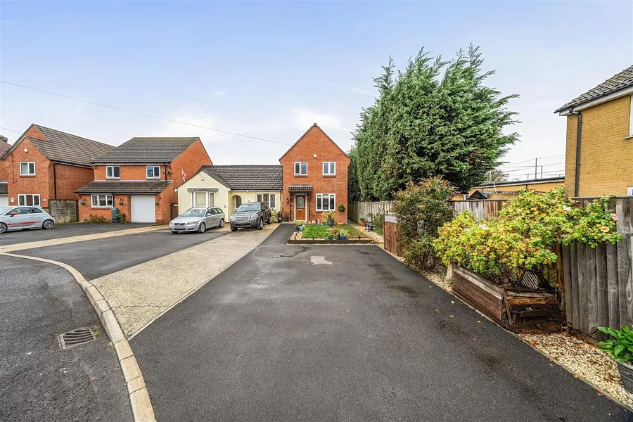 Property Image 28