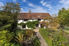Bourne Lane, Plaxtol, Sevenoaks, TN15 photo 1