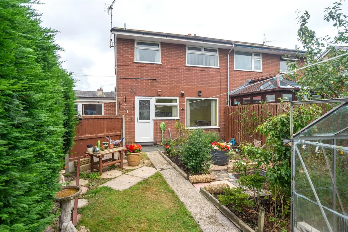 Tyddyn Llwydyn, Caernarfon, Gwynedd, LL55