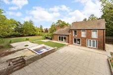 Queen Annes Road, Windsor, SL4 photo 14