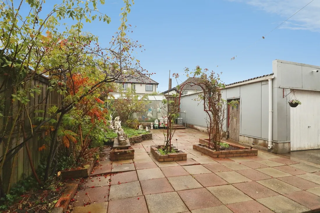 Property photo 18