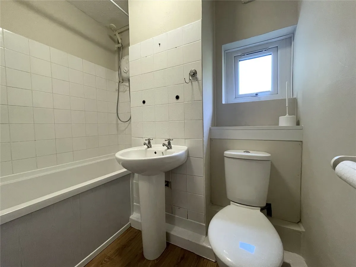 Ffordd Garnedd, Y Felinheli, Gwynedd, LL56