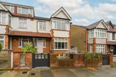 Highview Road, Ealing, W13 photo 1