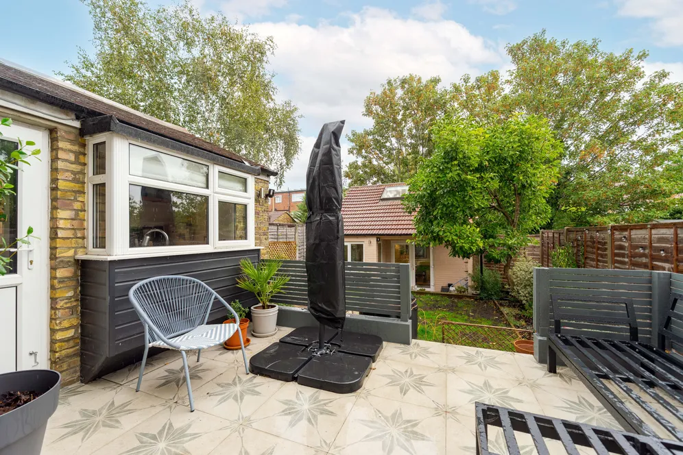 Highview Road, Ealing, W13 photo 5