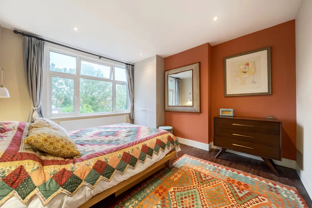 Highview Road, Ealing, W13 photo 8