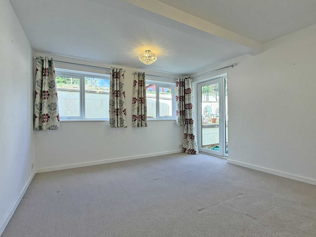 Winslade Road, Sidmouth Image 5