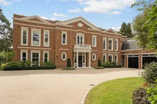 Brooks Close, Weybridge, KT13 photo 1