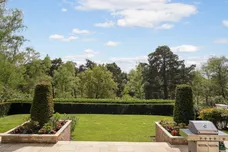 Brooks Close, Weybridge, KT13 photo 16