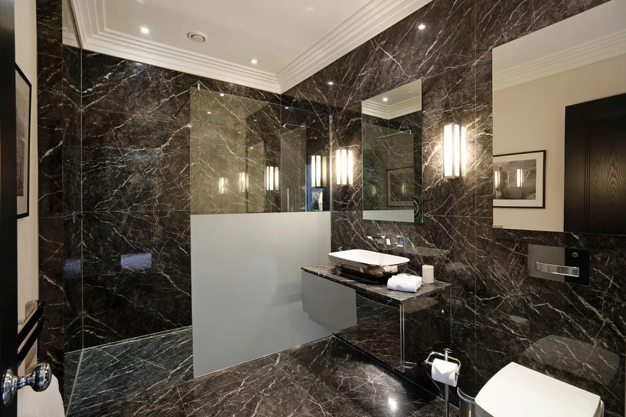 Brooks Close, Weybridge, KT13 photo 22