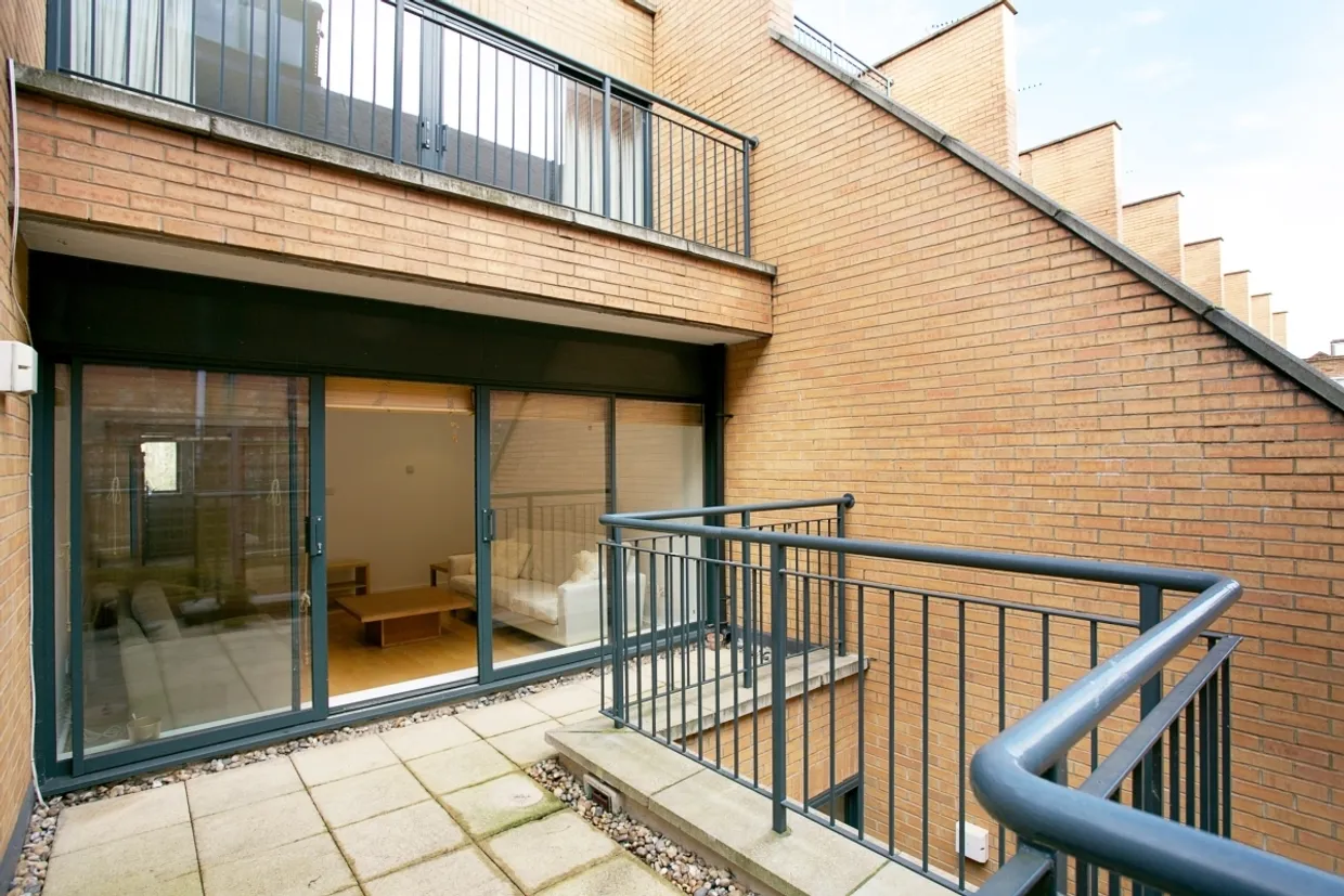 Wilberforce Mews London SW4 photo 3
