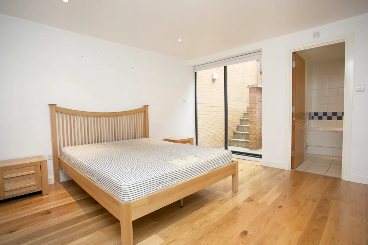 Wilberforce Mews London SW4 photo 5