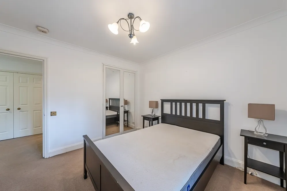 Millbank Westminster SW1P photo 10