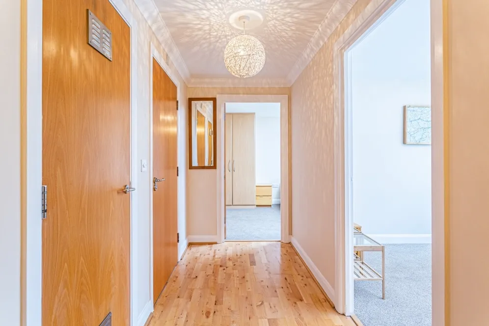Penn Place Northway WD3 photo 12