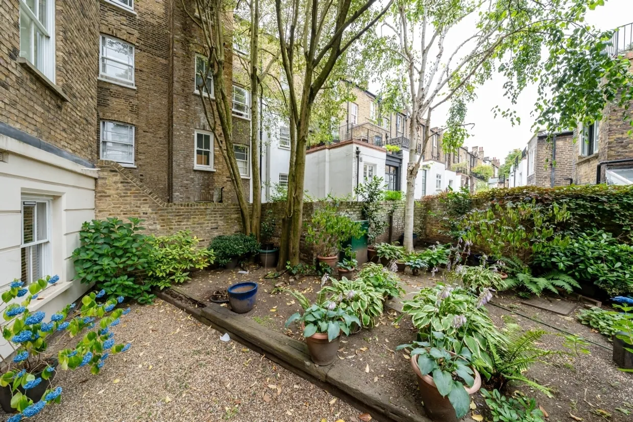 Millbank Westminster SW1P photo 14