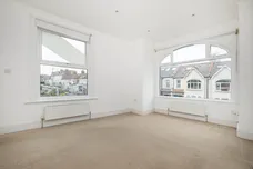 Replingham Road London SW18 photo 2