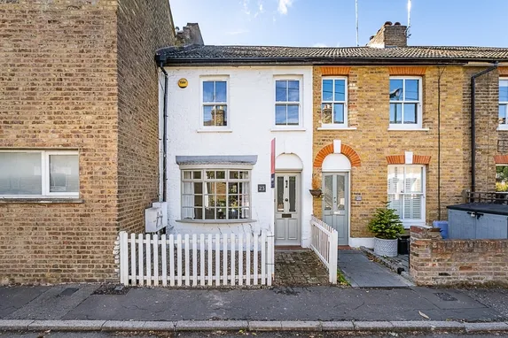 Watts Lane, Teddington, TW11