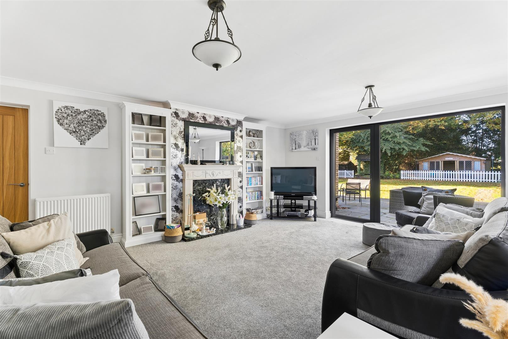 Lodge Park, Whittlebury, Towcester Image 5