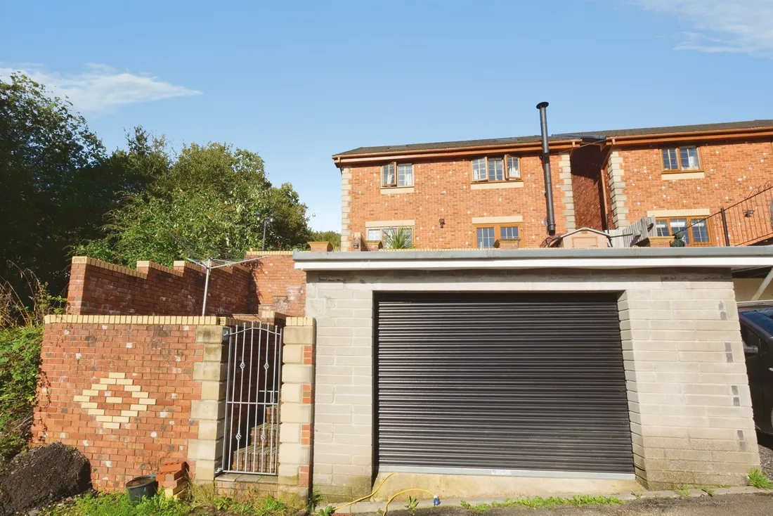 Property photo 27