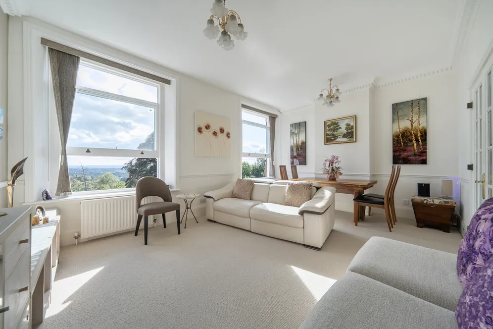 Coopers Hill Road, Redhill, RH1 photo 14