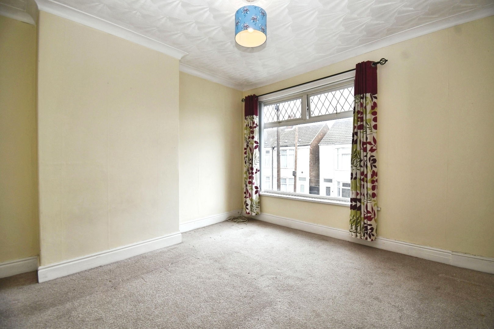 Jesmond Gardens, Hull Image 12