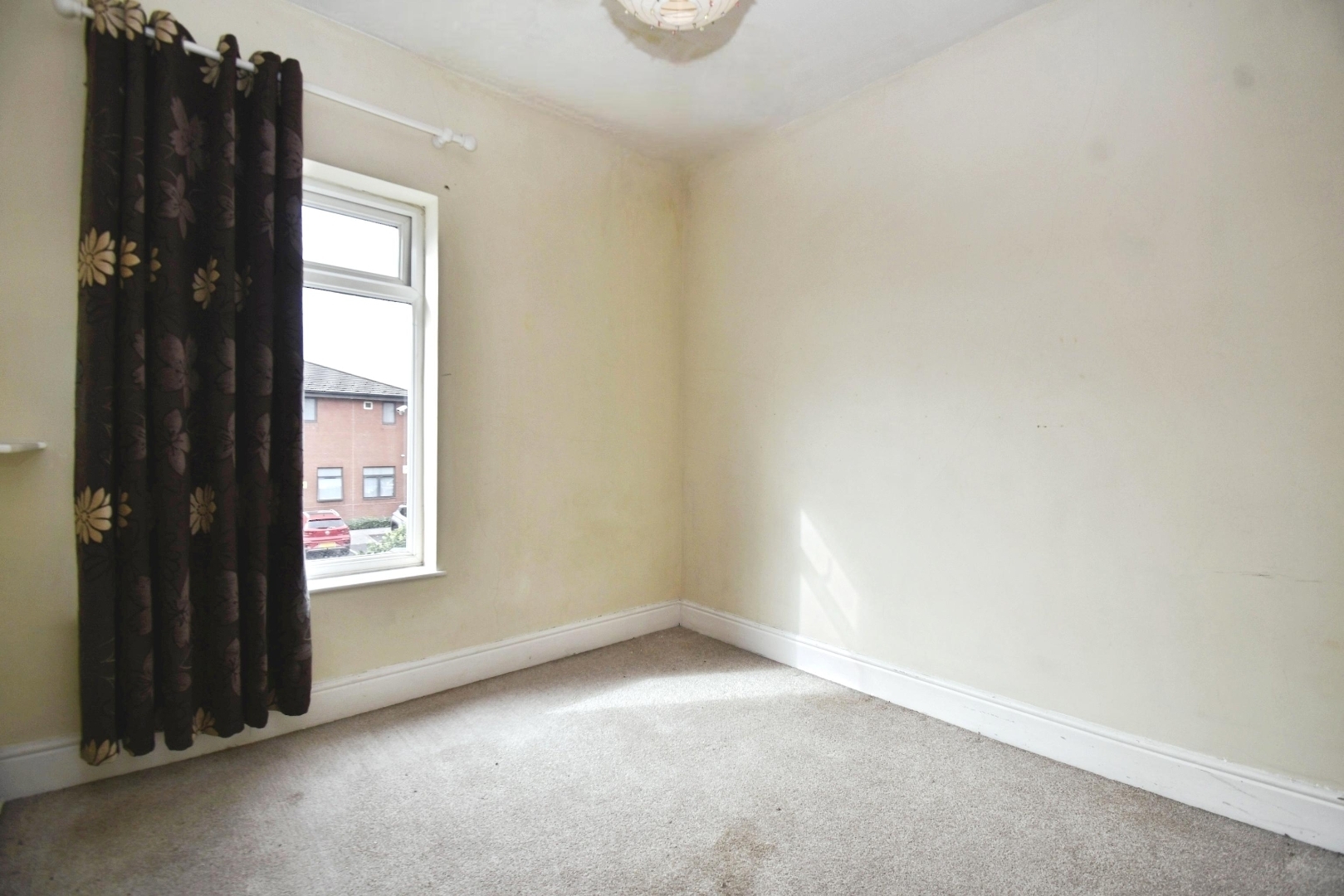 Jesmond Gardens, Hull Image 15