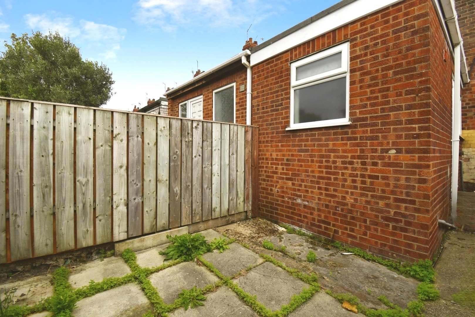 Jesmond Gardens, Hull Image 16