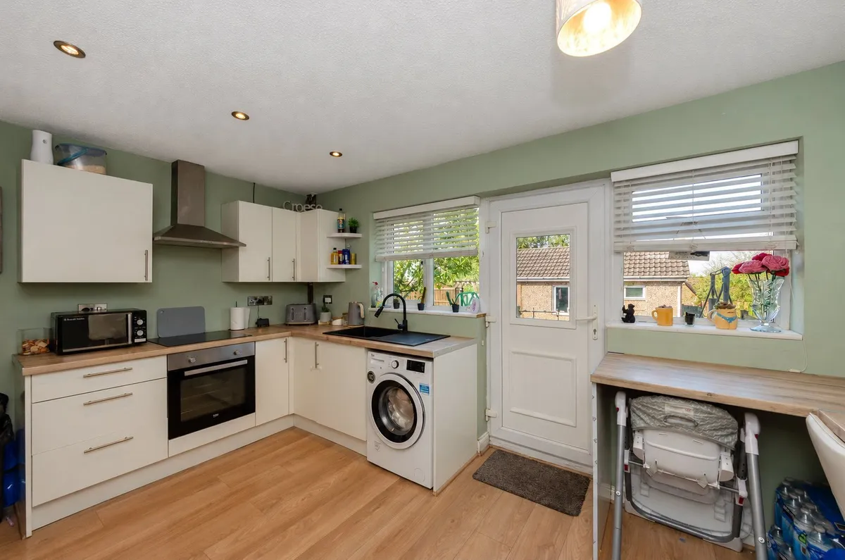 Rhodfa Lwyd, Llysfaen, Conwy, LL29