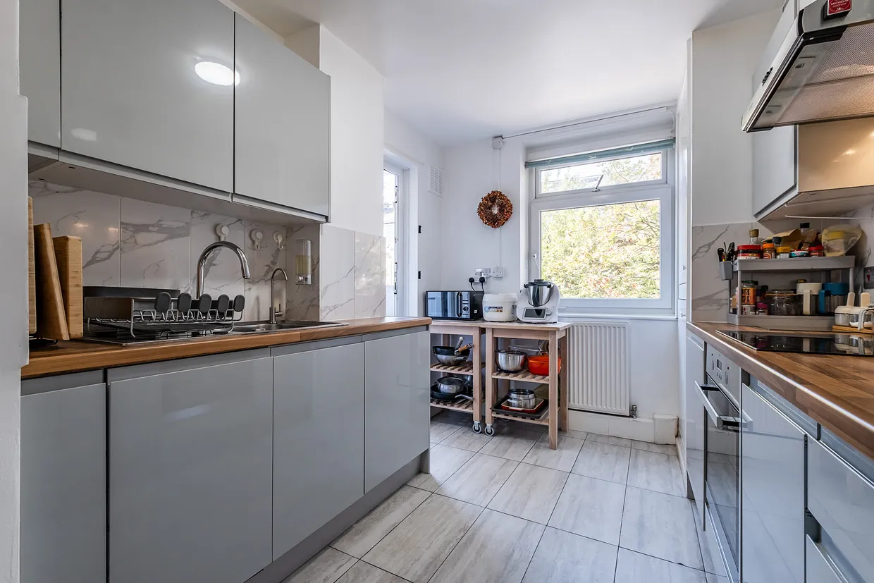 Netherwood Road, London, W14 photo 7