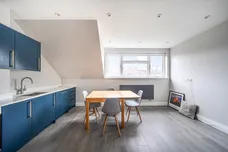 Malvern Road London NW6 photo 6