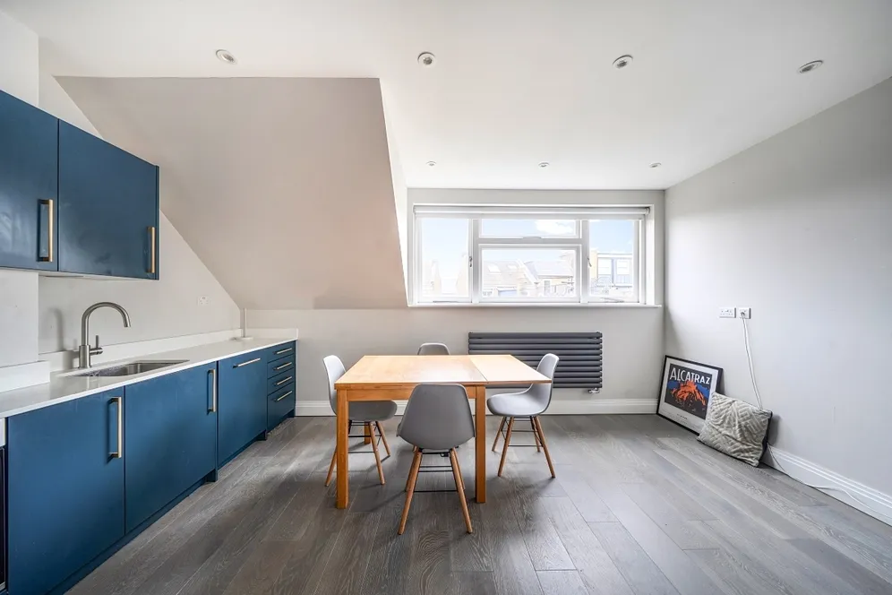 Malvern Road London NW6 photo 6