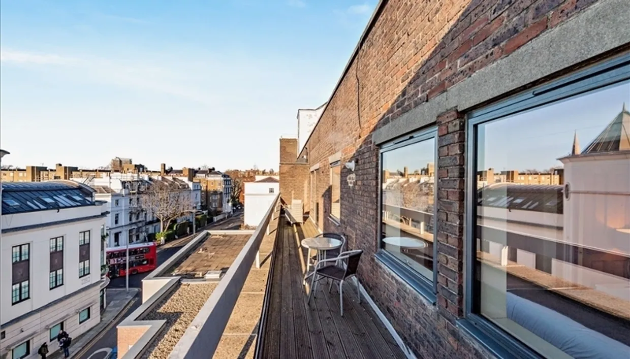 Fulham Road Chelsea SW3 photo 8