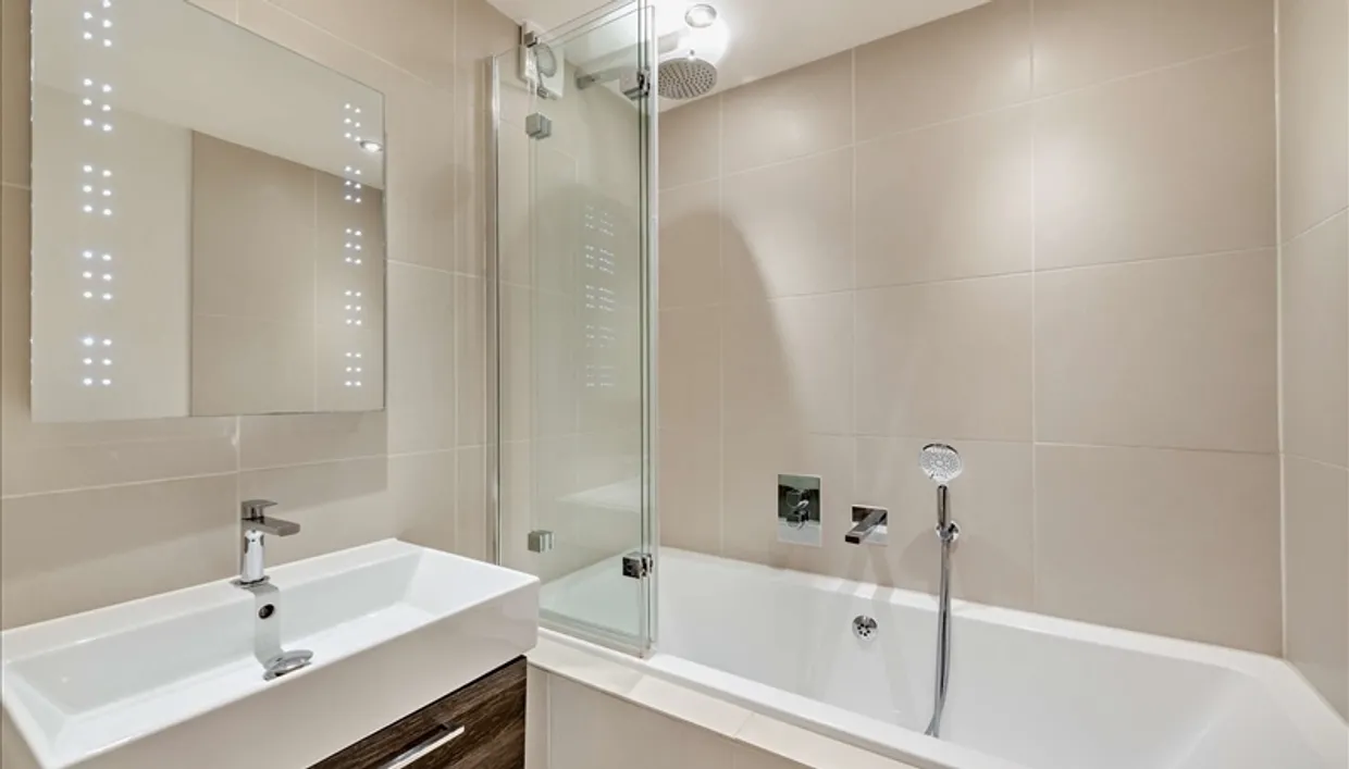 Fulham Road Chelsea SW3 photo 11