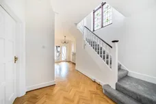 Creighton Avenue London N10 photo 8