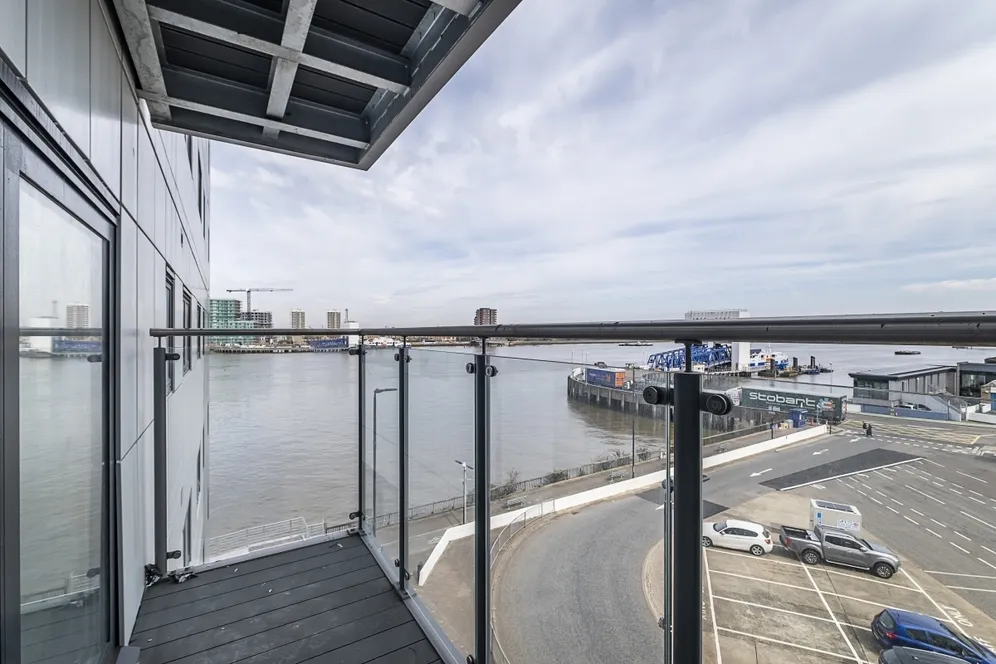 1 Mast Quay London SE18 photo 6