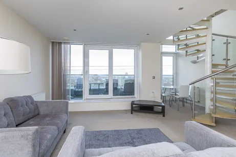 Atlantic Apartments, E16