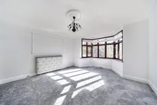 Creighton Avenue London N10 photo 17